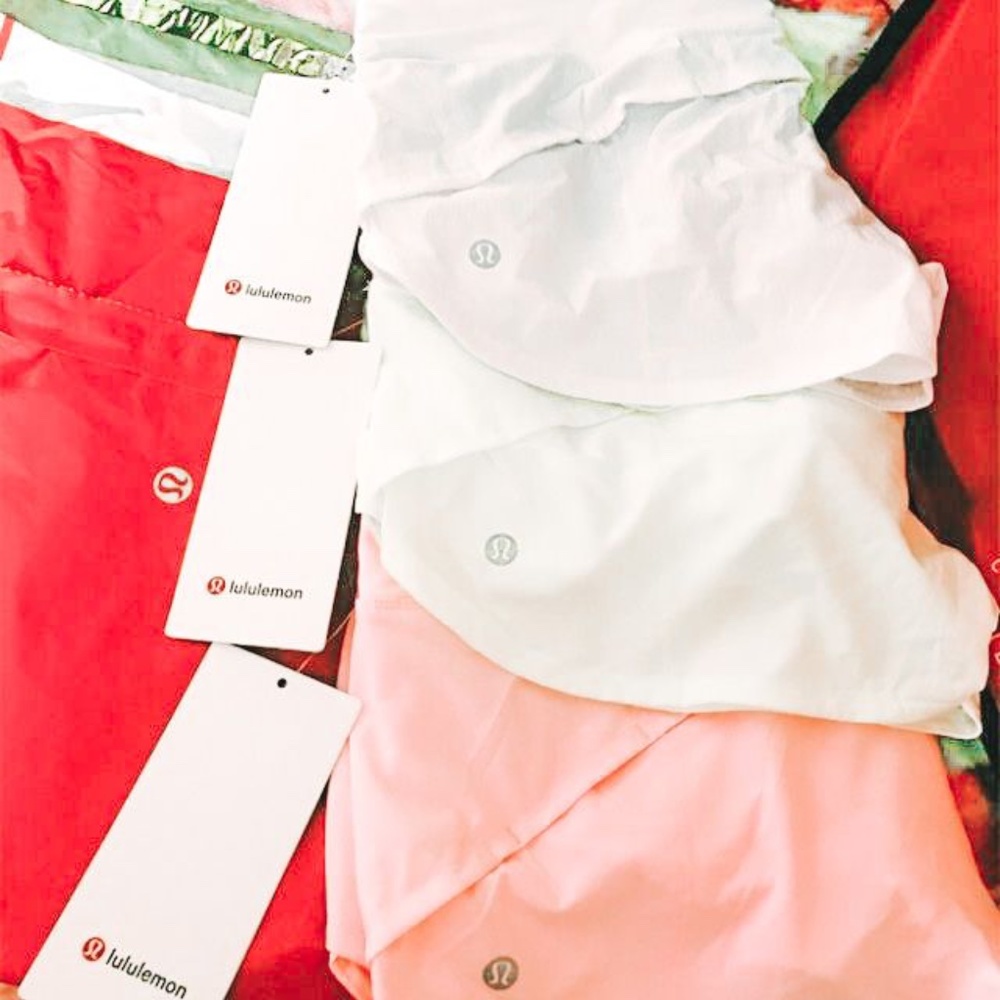 5-10 lululemon, athleta, nike items mystery box!